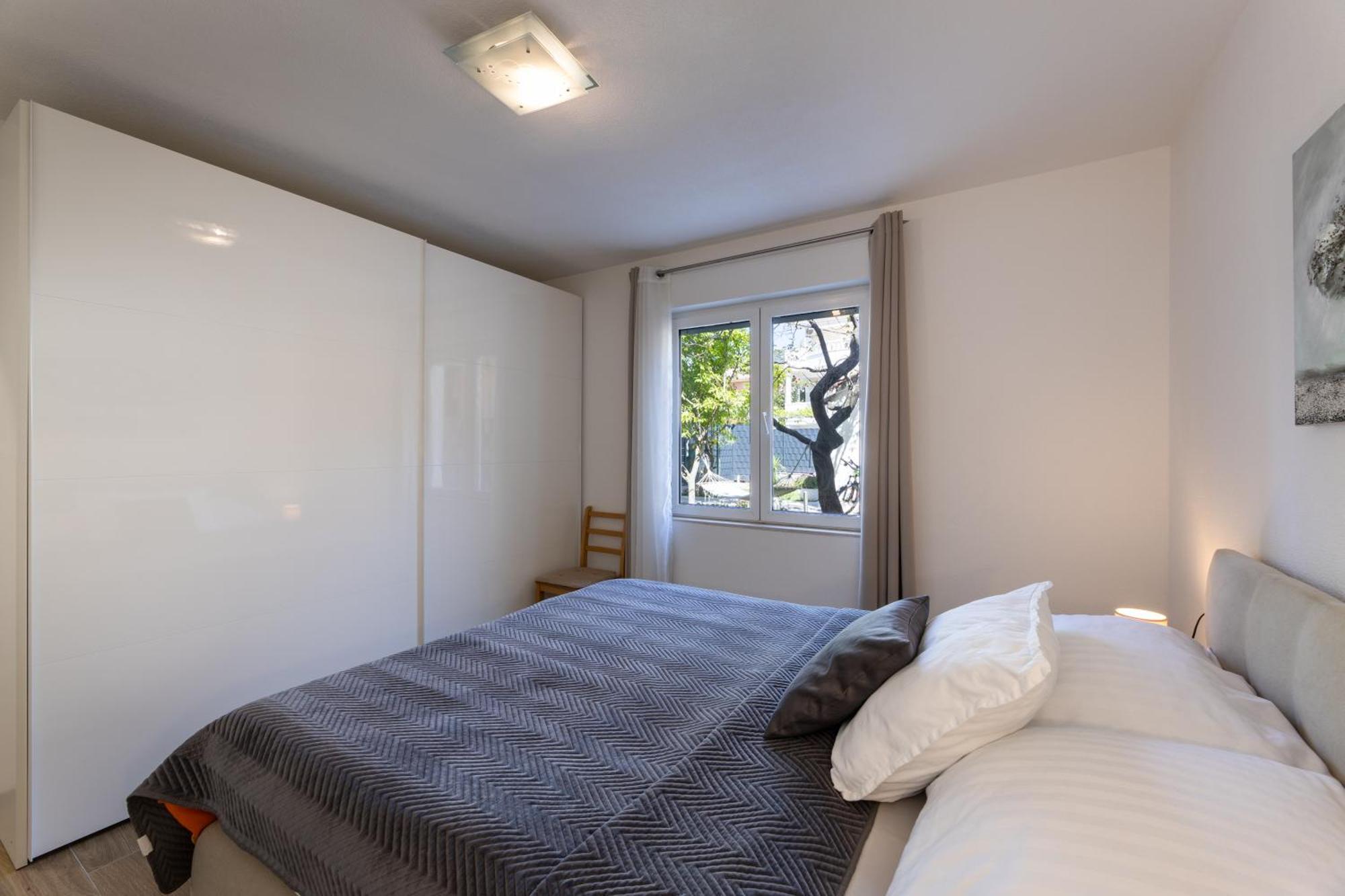 Apartment Bilopavlovic Kastela