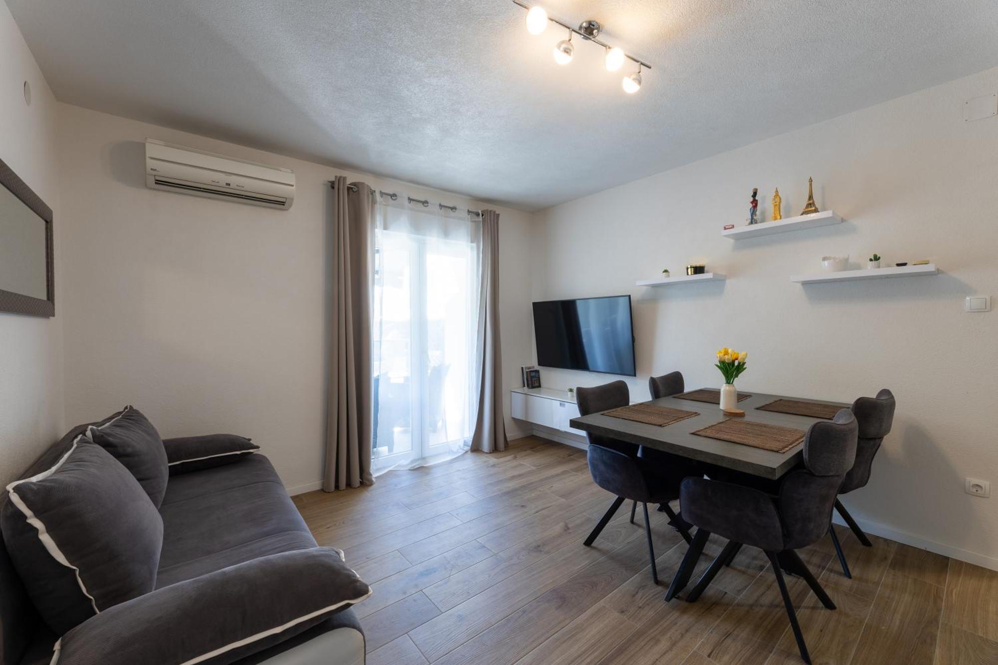 Bilopavlovic Apartment Kastela