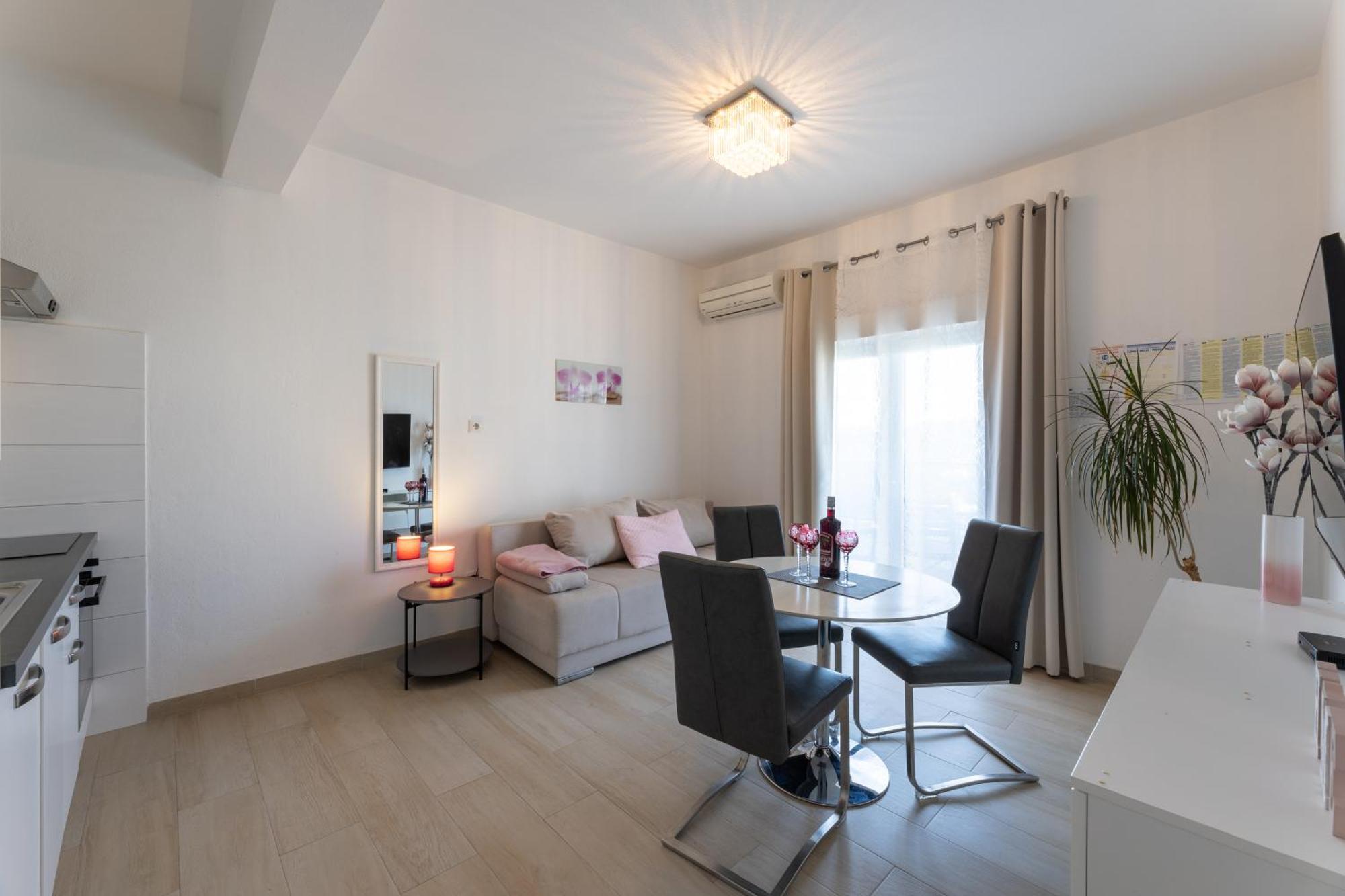Bilopavlovic Apartment Kastela